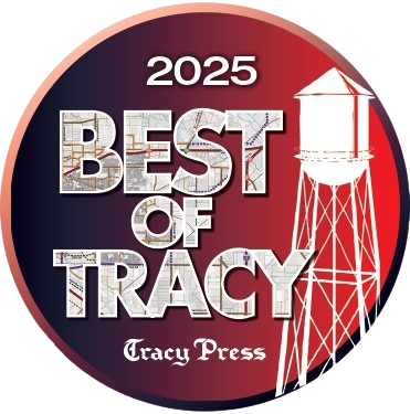 Best_of_tracy_2025_red_lgo_page-0001-removebg-preview