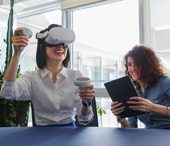 What are the career opportunities after completing an AR VR technology course?